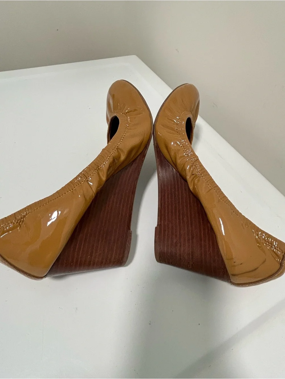 Tory Burch Eddie Ballet Wedge Tan Camel Size 11 M